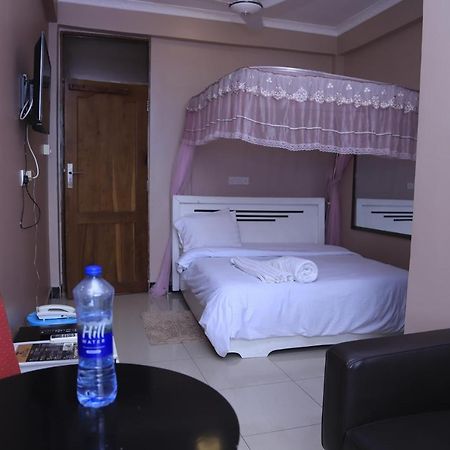 דאר א-סאלאם B10 Airport Lodge מראה חיצוני תמונה