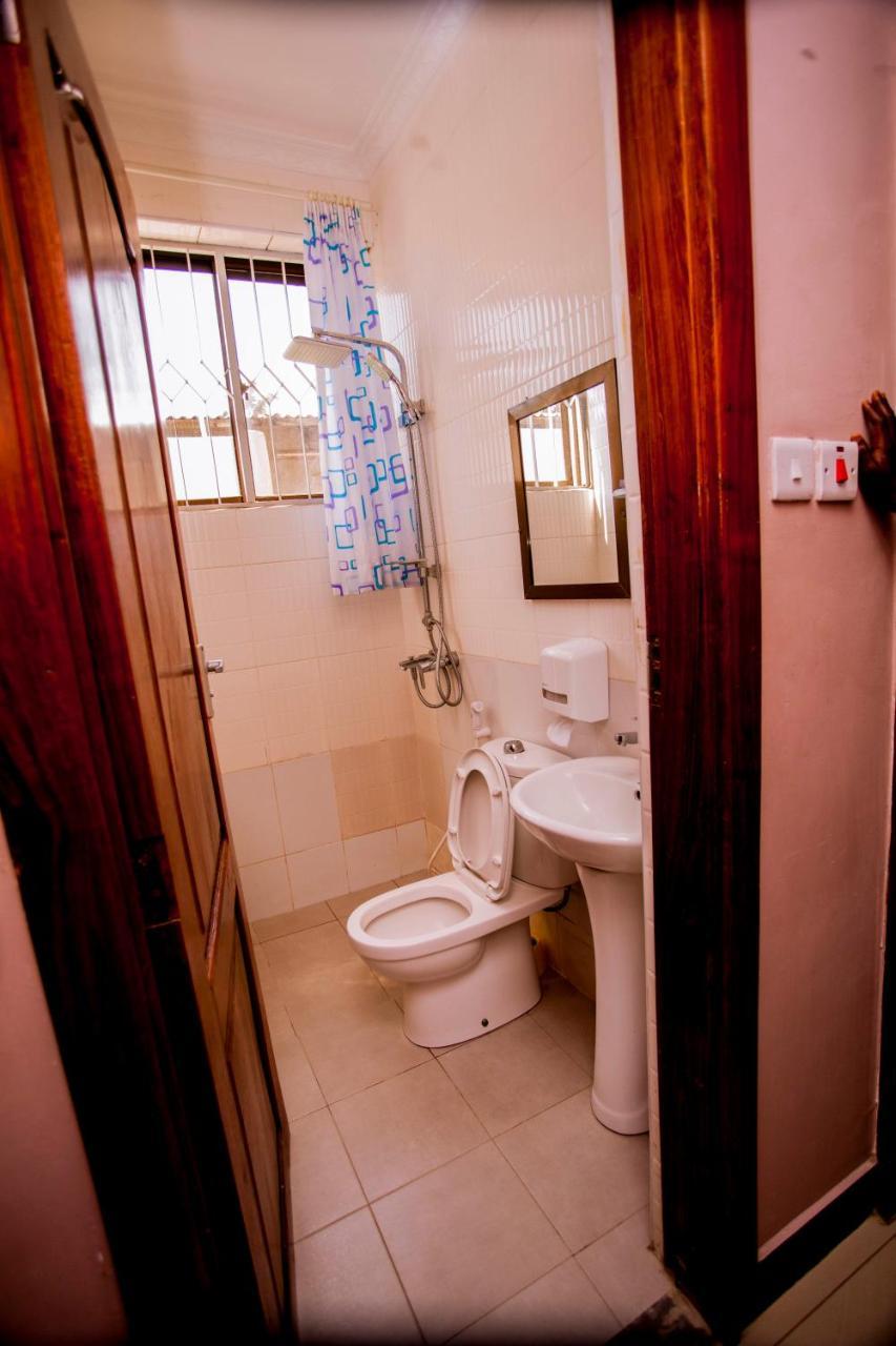 דאר א-סאלאם B10 Airport Lodge מראה חיצוני תמונה