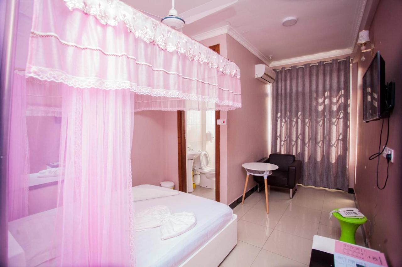 דאר א-סאלאם B10 Airport Lodge מראה חיצוני תמונה